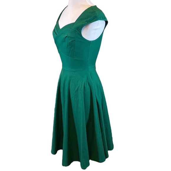 Muxxn Boutique Pin Up Style Fit and Flare Dress - Picture 2 of 13